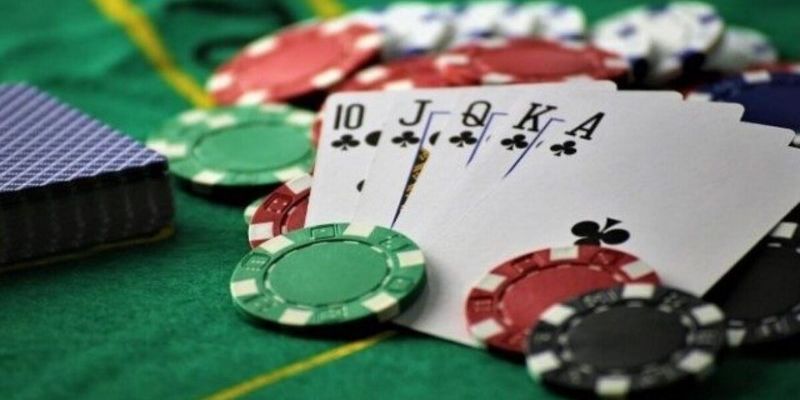 Ưu điểm khi chơi Phỏm Tá Lả